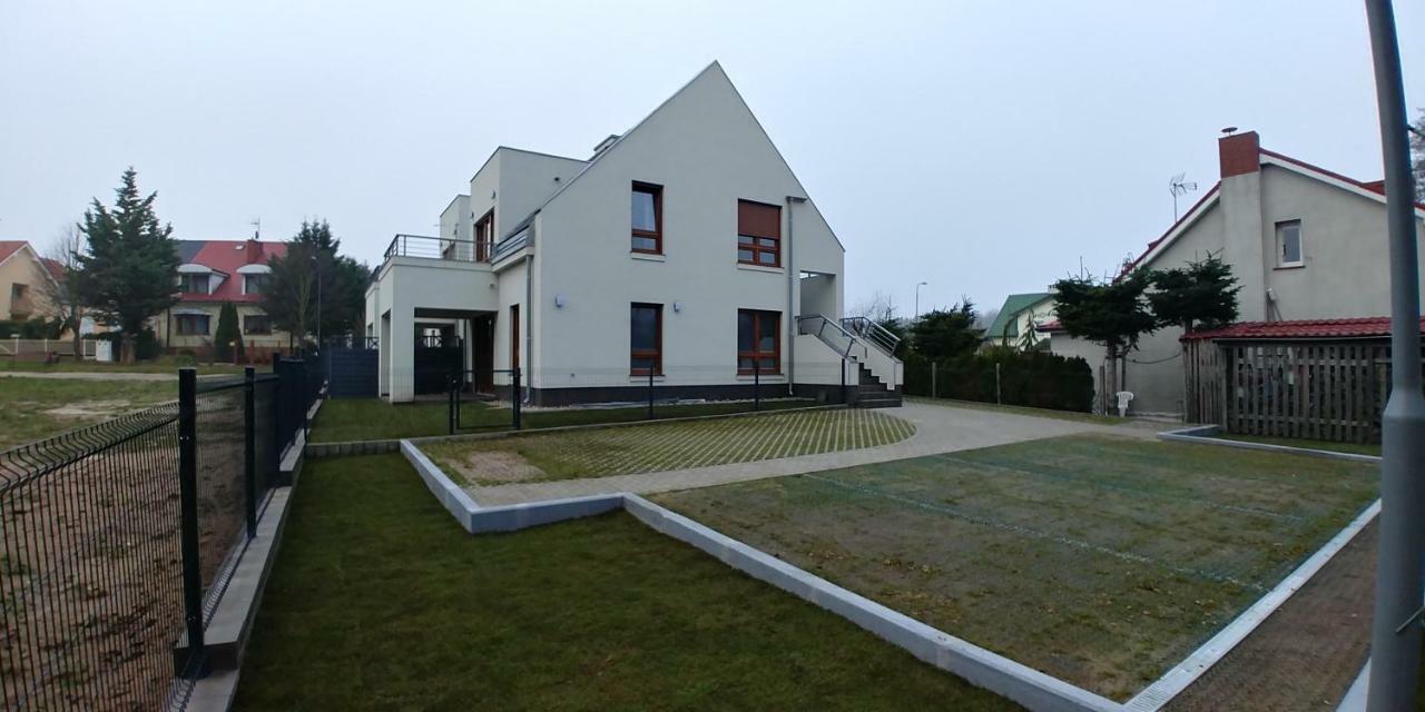 Apartament Z Ogrodkiem Trzesacz Luaran gambar