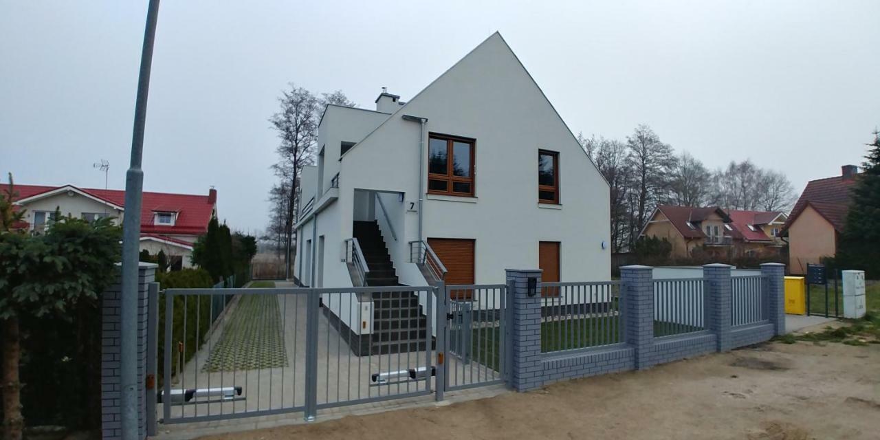 Apartament Z Ogrodkiem Trzesacz Luaran gambar